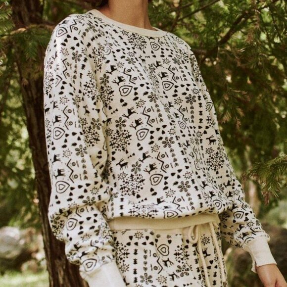 THE GREAT. Tops - The Great. Womens The College Sweatshirt Washed White Folk Print Terry Cloth Sm